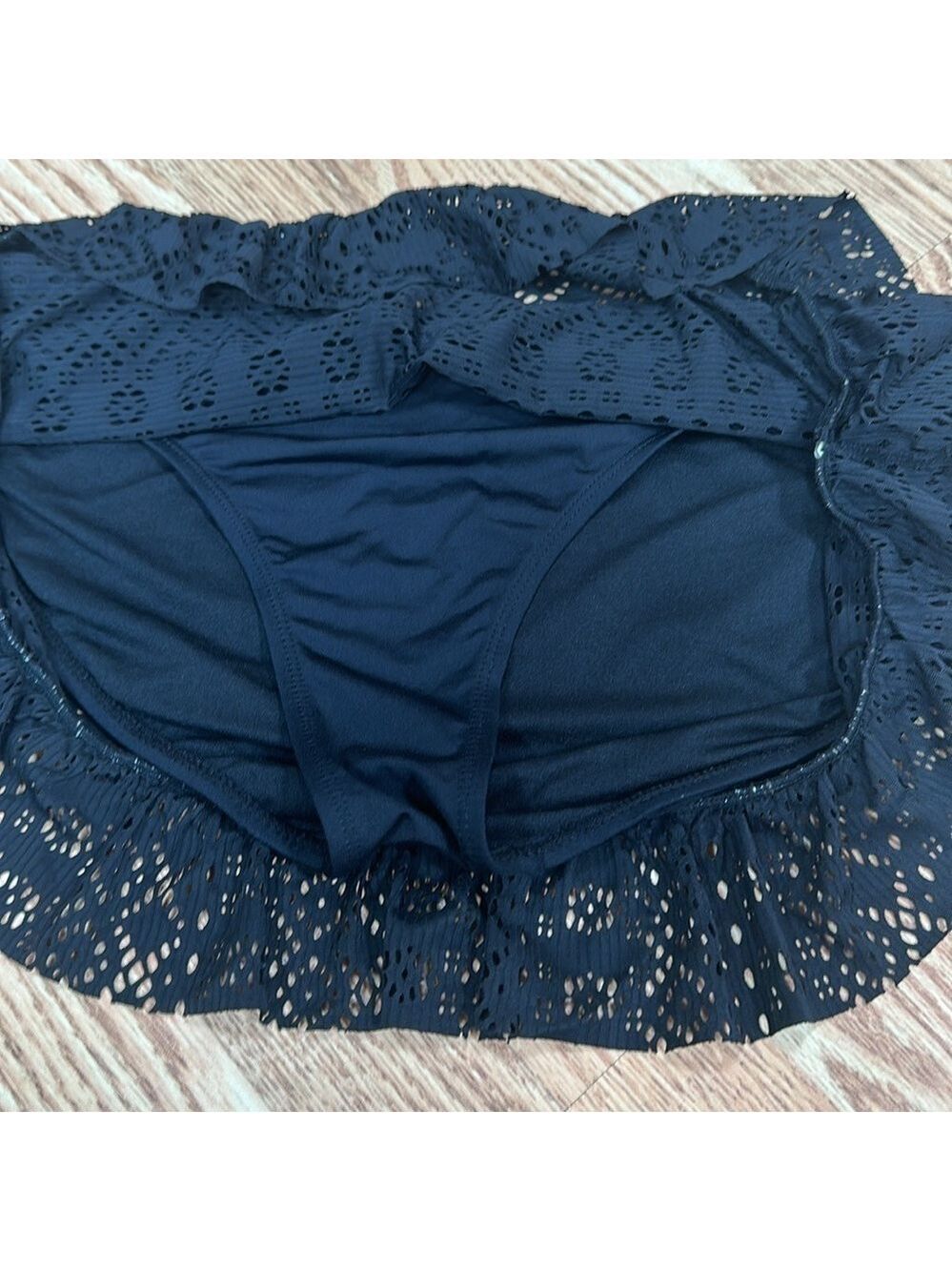 ✔️ Bathing Suit Black Bottoms Size 14